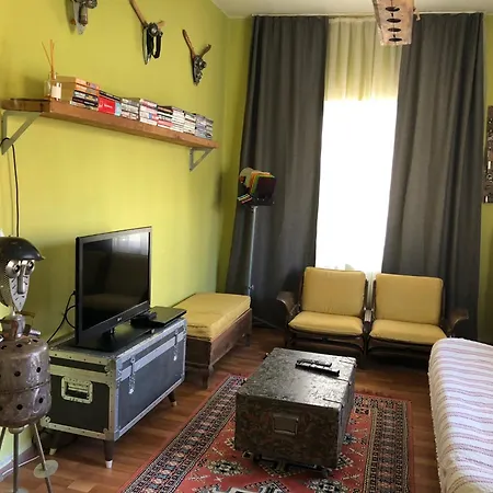 Апартаменты Ozzy Homes *